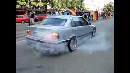 Bmw E36 325i Burnout