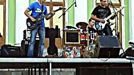 Grupa Quasar Pop Rok Koncert 17.08.2012 — в Panagyurishte