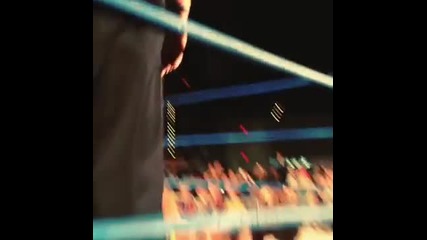 Storm kicks Robbie E's face off! Pensacola, Fl July 27, 2013
