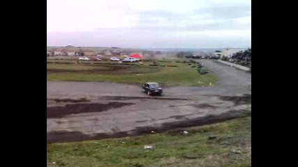 Италианско преследване /06.12.09/ с. Дебелт - Opel Kadett vs Lada 2107