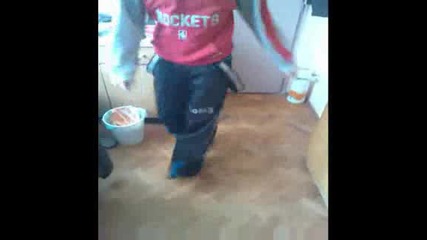 Klownzey Shufflin Video xd