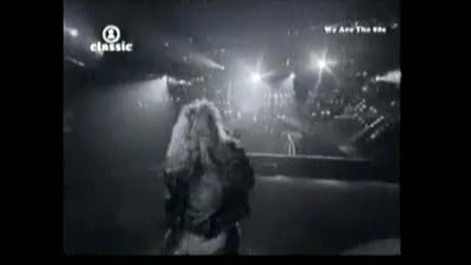 Bon Jovi - Living on a player