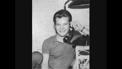 Bobby Vee - Tears On My Pillow (1961)