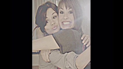 Sel & Demi за конкурса на swaggg & happy_one (1-ви кръг)