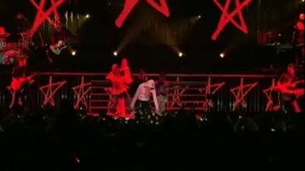 Avril Lavigne - Sk8er Boi (live In Toronto)
