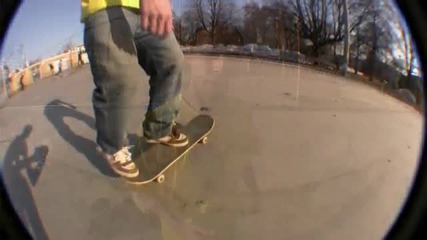 How to Hardflip (skate Trick) 