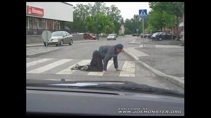 Brkovi-cvjetalo je meni cvijeće
