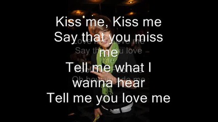 Justin Bieber - Love me [lyrics]