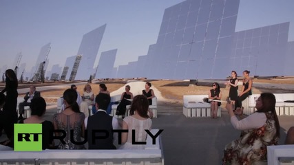 Spain: Models burn up 'first ever' solar powered catwalk in Seville