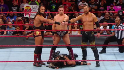 ¿Que paso en Raw y SmackDown LIVE esta semana?: En Espanol, 28 de Septiembre
