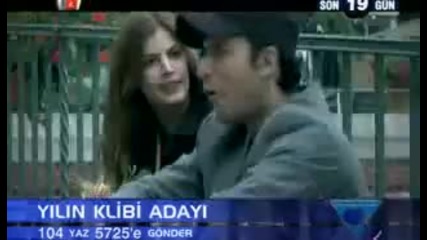 Rafet El Roman - Sevdim Ama Sonu Yoktu 