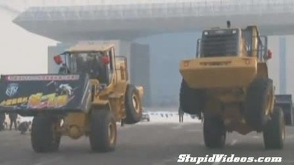 Много яки трикове с Булдозери !!!