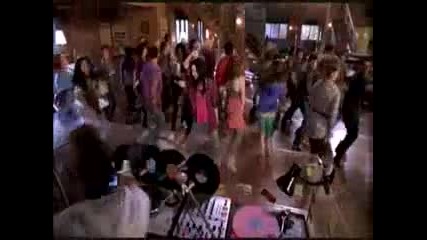 Превод!!! Camp Rock 2 - Cant Back Down 