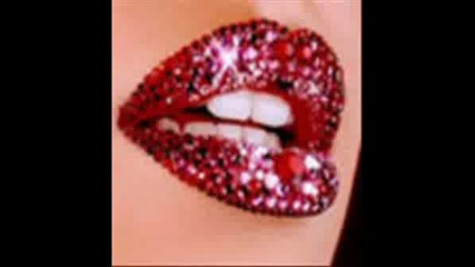 KiSsSs {P}{}~