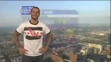 Cm Punk води времето