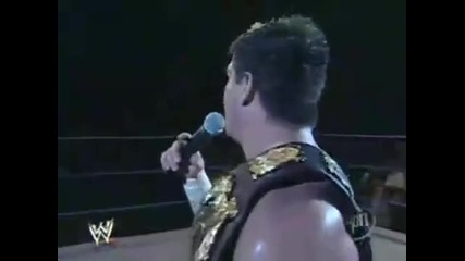 Eddie Guerreros mother has a heart attack