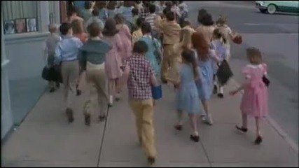 Hudsucker Proxy, The (1994) Scene