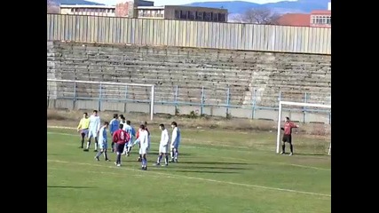 Марек 2 - 0 Белите Орли - Изпълняване на фаул 