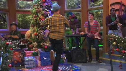 Victorious - A Christmas Tori - It's Not Christmas Without You
