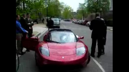 Tesla Roadster Goes To Washington