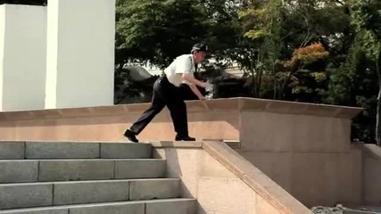 Aaron Ross with Tom Dugan in Korea | Odyssey |