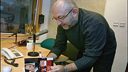 Шорт се извини официално на Топалов