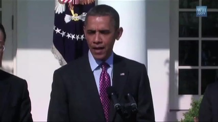 Барак Обама изпълнява - Sexy And I Know It