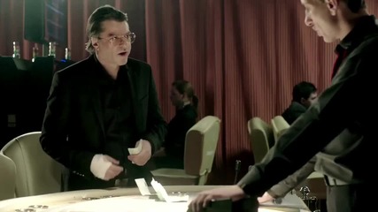 Куката - К'во ме гледаш, бе пингвин?!