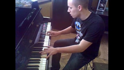 Аз свиря Listen to Your Heart on Acoustic Piano