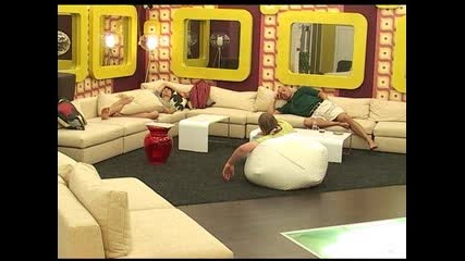 Big Brother 4 - Мъжете Обсъждат Иванина