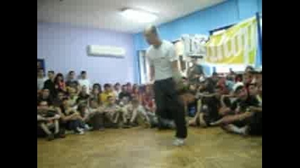 Breakman Vs Bboy