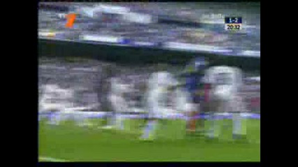 Реал Мадрид 1 : 2 Барселона гол на Пуйол