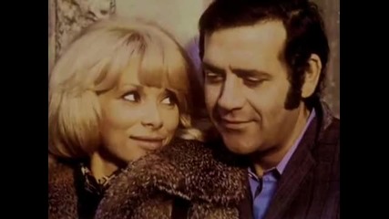 Mireille Darc 