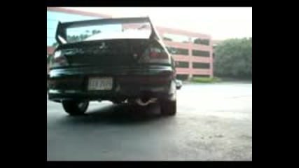 Mitsubishi Lancer Evolution бие прекасвач 