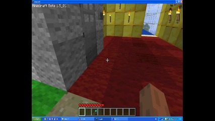 Златната ми къща + басейн + асансьор на Minecraft :)