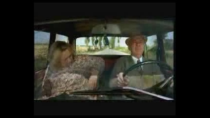 Crazy Old Women Driver ((funny))