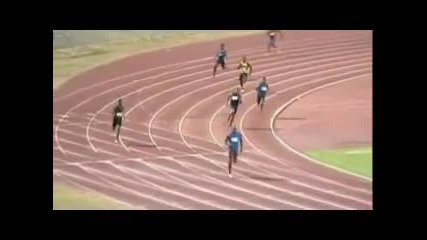 Usain Bolt е трикратен шампион на 400 метра за 45.86 