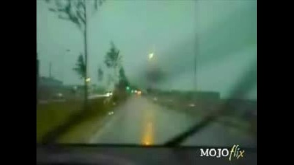 Lightning - Strikes - Car