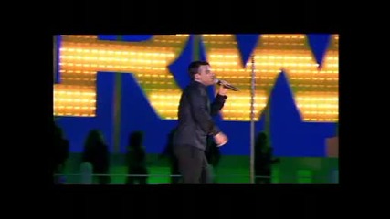Robbie Williams - How Peculiar live