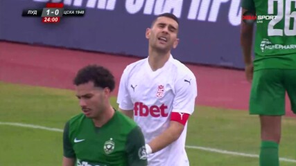 Изстрел на Ивайло Чочев от близко разстояние срещна напречната греда