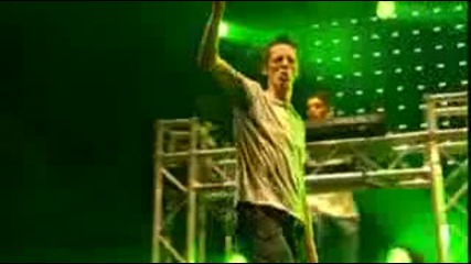 Scooter ft. Sheffield Jumpers - Jumpstyle Medley (live in Berlin 2008 ) ( Hq )