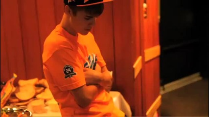 Зад сцените на видео на Justin Bieber - Mistletoe в студиото!