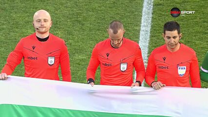 15-метрово знаме и националният химн на България преди Лудогорец - Септември