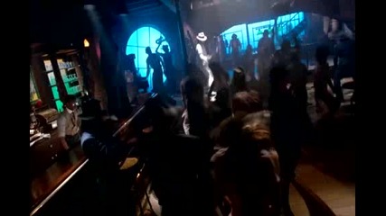 Michael Jackson - Smooth Criminal ..