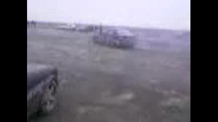 Bmw Drift Okolo Guma.3gp