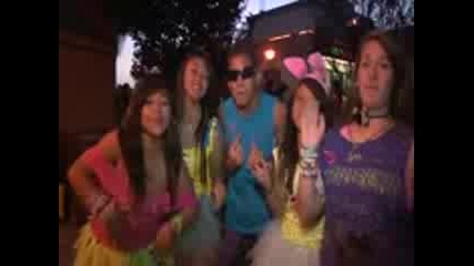 Justin Bieber - Love Me Love me [official video]
