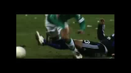 Rafael Van Der Vart Welcom Real Madrid