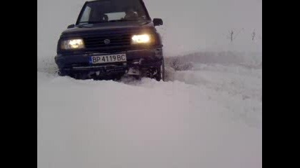 Витара в сняг