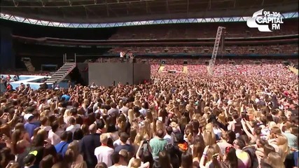 One Direction - Night Changes ( Summertime Ball 2015 )