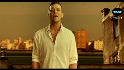 Armin Van Buuren and Dj Shah ft Chris Jones - Going Wrong *hq*